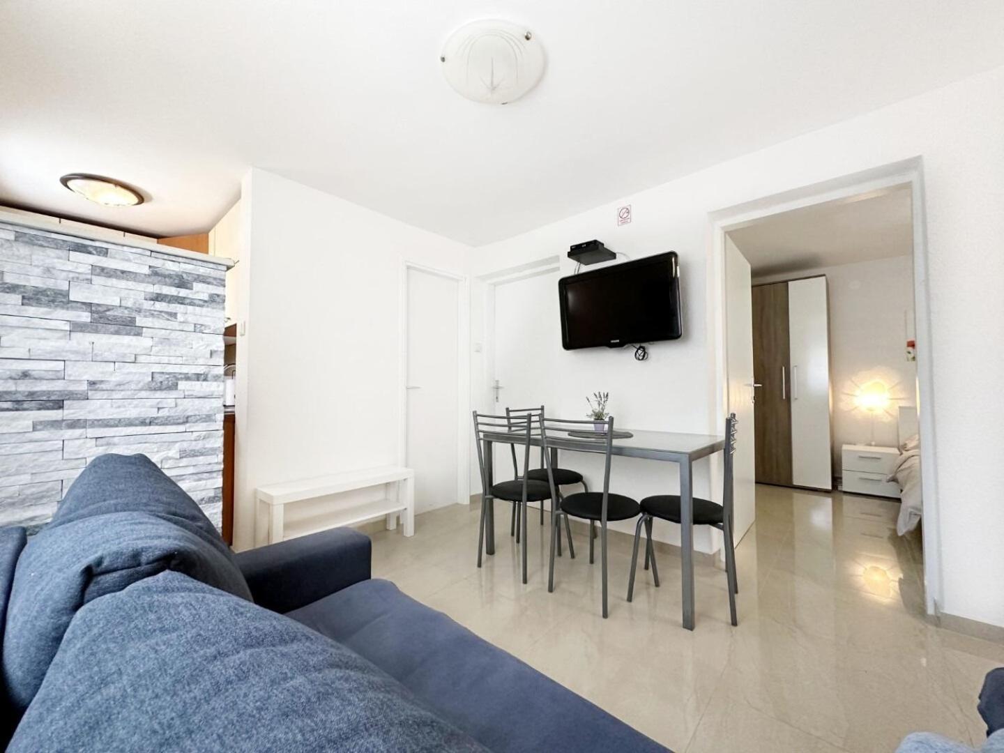 Apartments Jora - Family Friendly With Parking Space Nin Exterior foto
